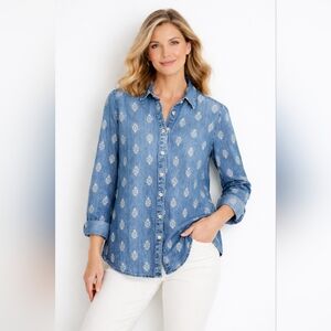 Chico’s Chambray Silver Stamp Print Shirt Roll Tab Sz 1 Medium